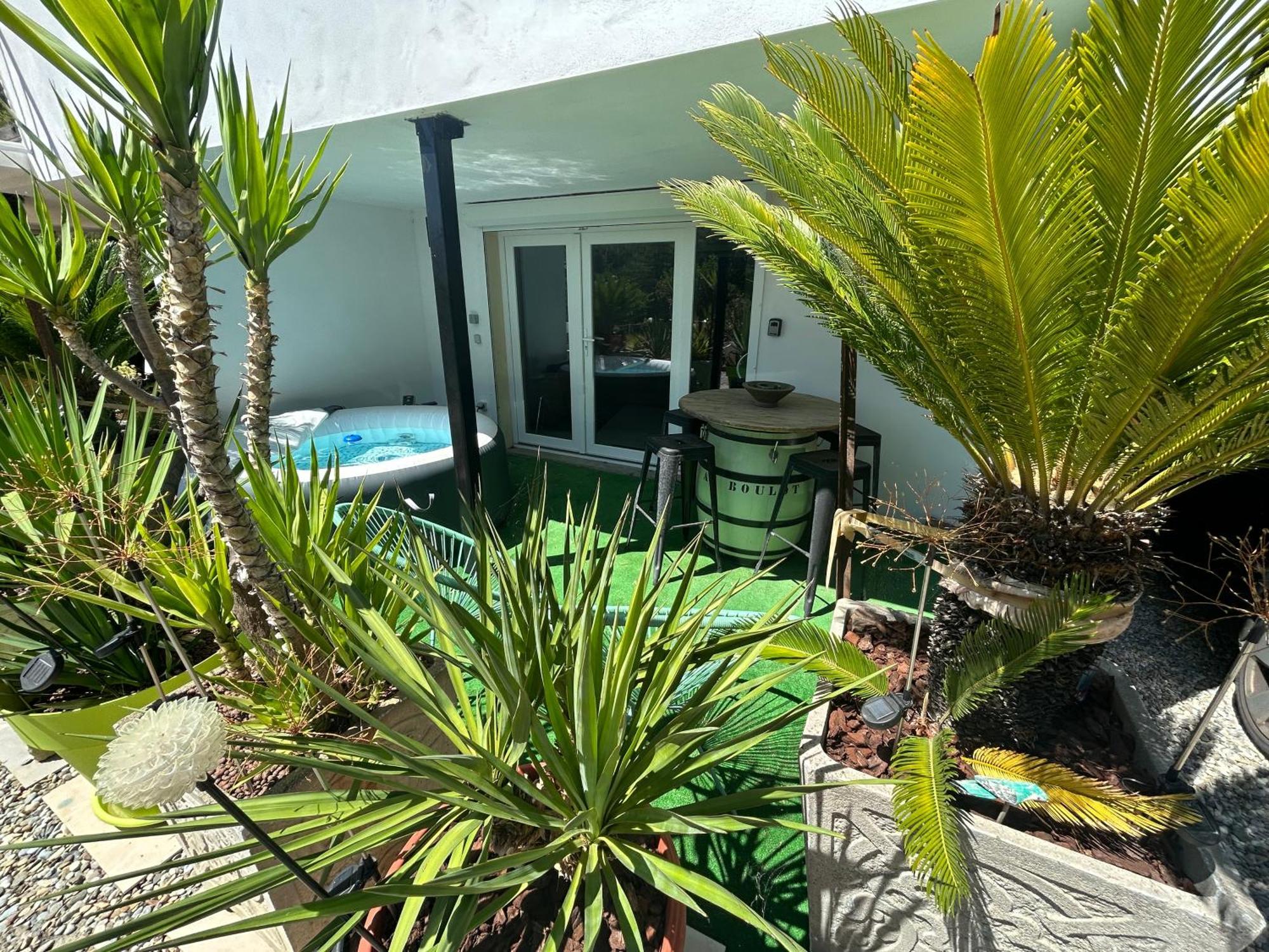 Appart-One Terrasse Jacuzzi Parking Carcassonne Exterior foto